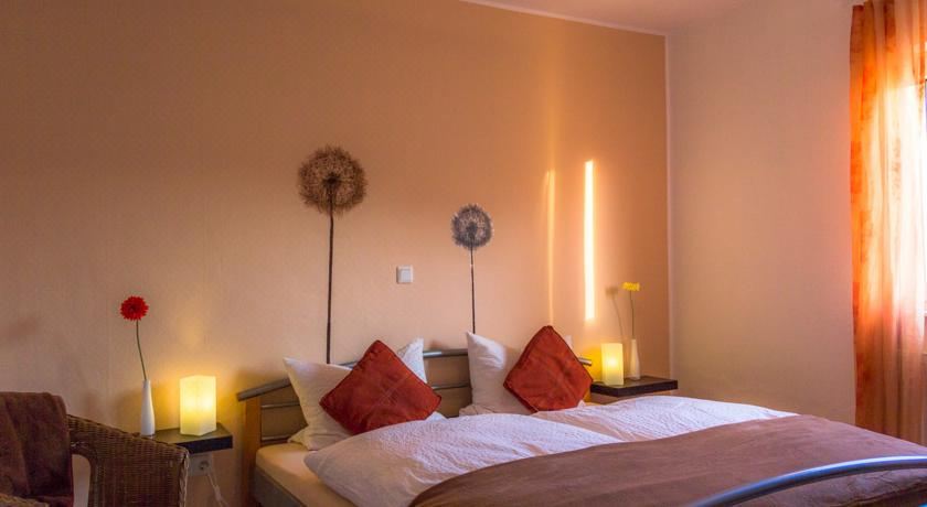 Ferienwohnung Weber-Rolinger Two-Bedroom Apartment