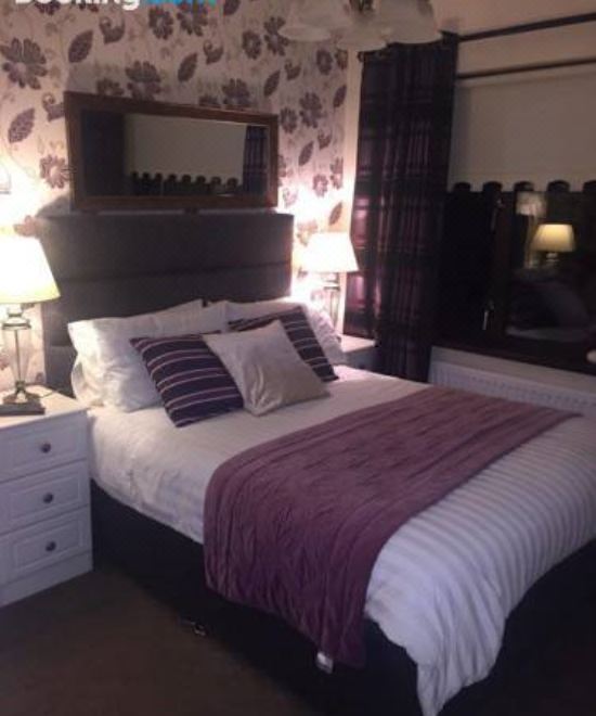 Robin Hill Bed and Breakfast Double Room with Private Bathroom