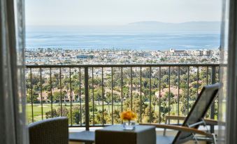 VEA Newport Beach, a Marriott Resort & Spa