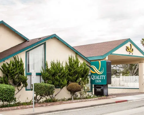 Scottish Fairway Inn