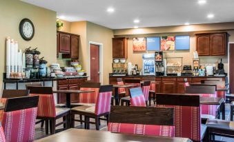 Comfort Inn Lancaster County - Housity