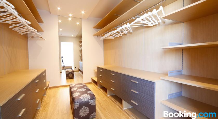 别墅（带独立泳池）