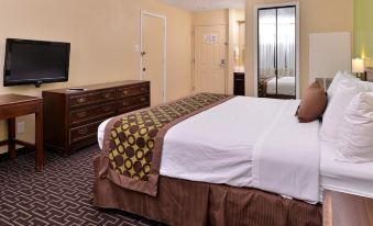 Americas Best Value Inn and Suites Tulsa