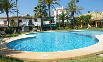 House with 3 Bedrooms in Dénia, with Shared Pool, Furnished Garden and Wifi Near the Beach