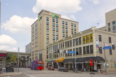 Holiday Inn Express & Suites PITTSBURGH NORTH SHORE by IHG Các khách sạn ở 