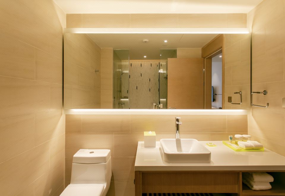 Hyatt Place Chengdu Pebble WalkTwo Twin Beds With Sofa Bed