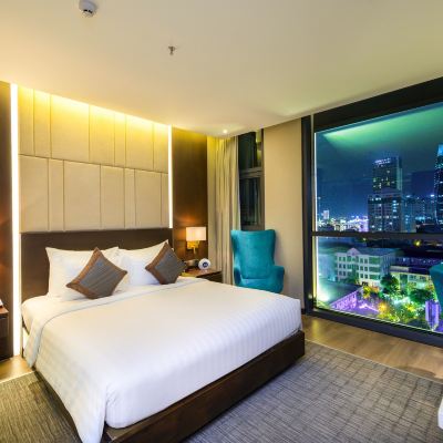 尊貴豪華雙人或雙床房 帶浴缸 峴港新東方飯店優惠