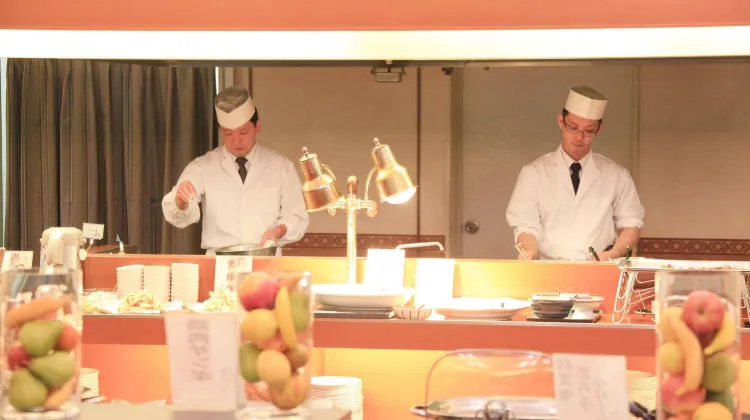 名湯の宿パークホテル雅亭 食事・レストラン