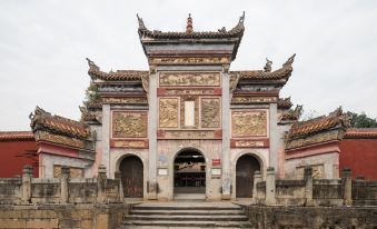 Baiman Hotel (Hengyang Nanyue Hengshan Scenic Area Temple Branch)