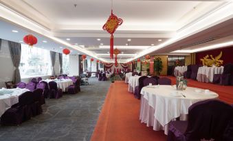 Jinyuanfen Four Seasons Hotel