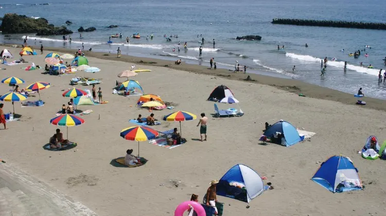 ギャラリーコート オファ・アトゥ 外観