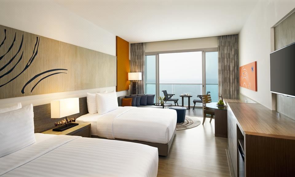 Mövenpick Siam Hotel Na Jomtien PattayaDeluxe Room With Sea View