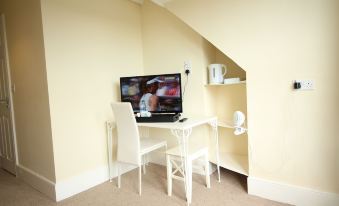 Oxford West House - Housity