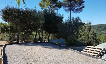 Studio in Draguignan, with Shared Pool, Furnished Garden and Wifi - 30 km from The Beach