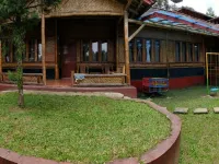 Villa Marindu and Glamping Hotels in Ciater