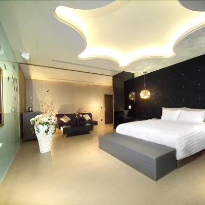 豪華雙人間（2位成年人+1名孩童） 宜蘭羅東.晏京精品旅館優惠