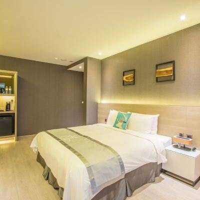 豪華雙人房－附浴缸 誠闊礁溪渡假飯店優惠