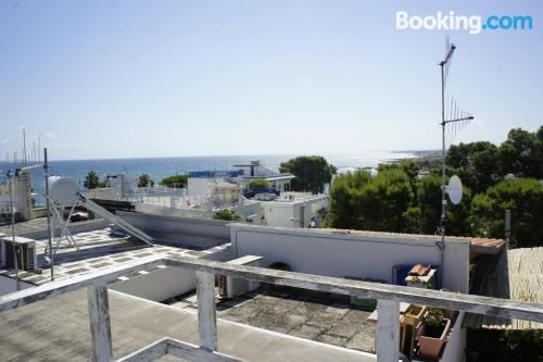 两卧室联排别墅