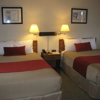 Standard Room, 2 Double Beds, Refrigerator & Microwave (2nd Floor)