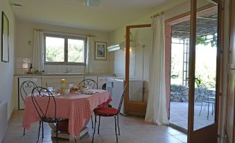 Comfortable Villa in Pignan France with Terrace