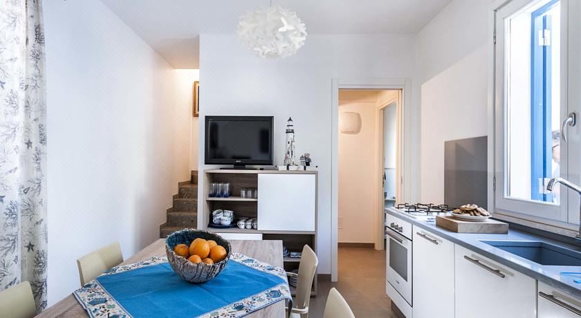 Lisca Bianca Three-Bedroom Holiday Home