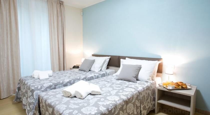 Sala Comacina Residence Apartment 5 - Sleeps up to 10 by Italian Apartments Apartment