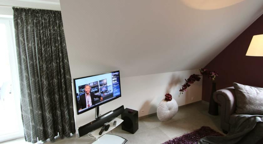 带阳台和露台的双卧室公寓