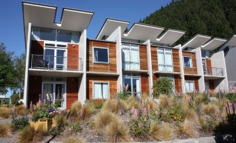 Hampshire Holiday Parks – Queenstown Lakeview