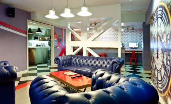Clink261 Hostel - Housity