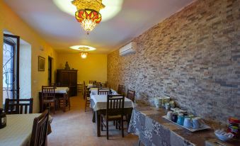 Al-Mudawar - Housity