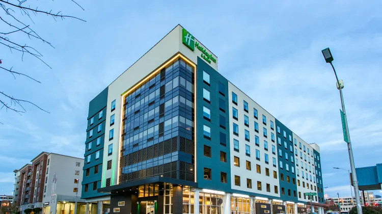 Holiday Inn & Suites Chattanooga Downtown Exterior