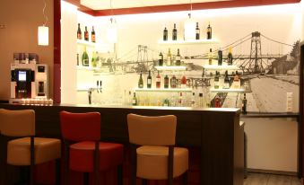 Home Hotel - Housity