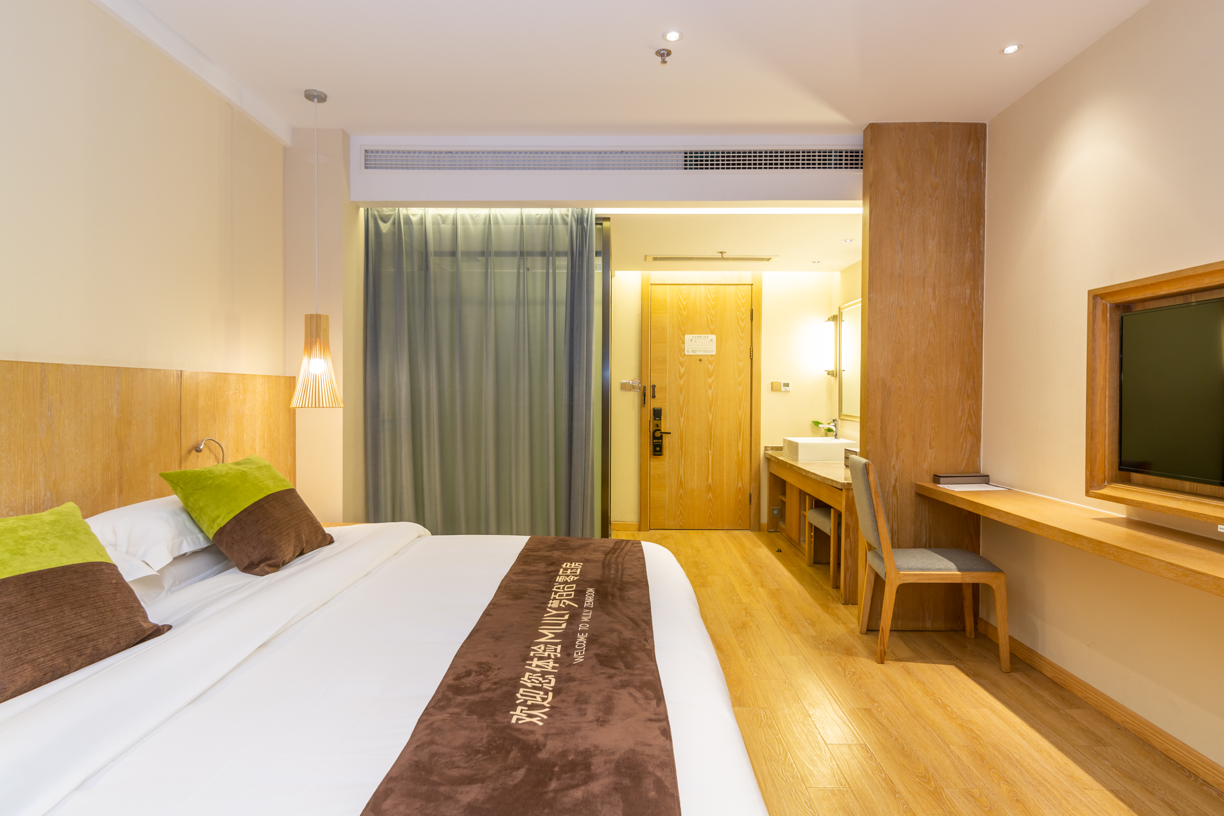 舒睡高级大床房