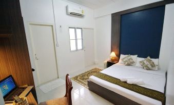 Riski Residence Bangkok-Noi - Wasit Apartment