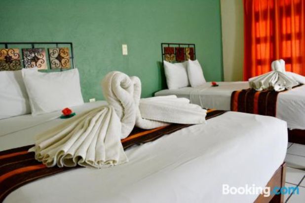 Hotel Aldama四人房