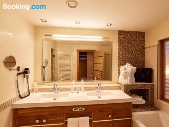 Hotel Auriga 山景小型套房