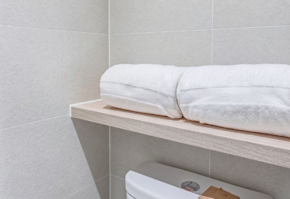 Atour Light (Harbin Central Street)Standard Family Room