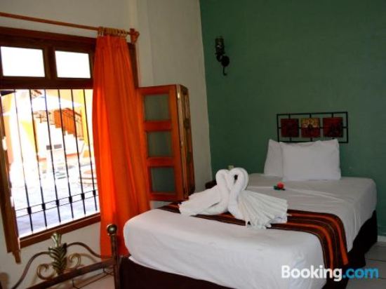 Hotel AldamaSingle room