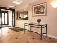La Quinta Inn by Wyndham Detroit Canton Hotels in Canton