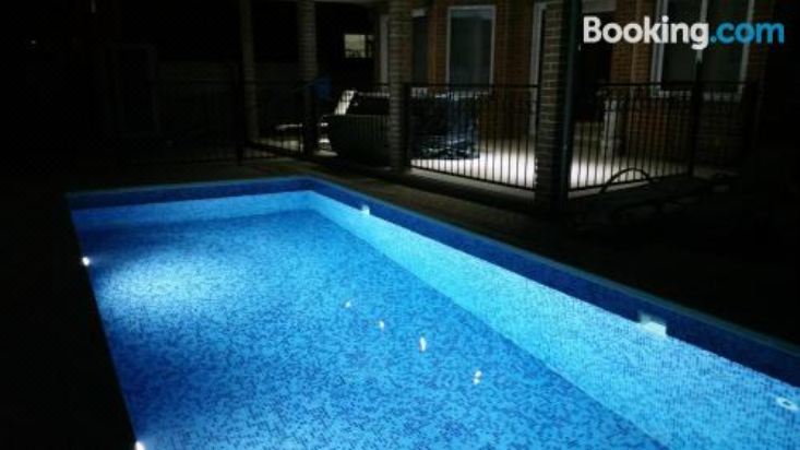 别墅（带独立泳池）