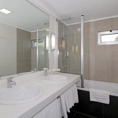 Family Room Hotel Lero Promo Code