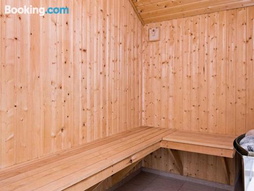 五卧房（假日）