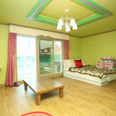 Family Room 2 F(Bed,  Spa) 경주 센트럴파크펜션 쿠폰