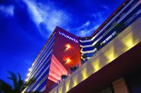 Vivanta Hyderabad, Begumpet Hotels in 