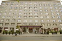 Novotel Montréal Centre Отели в г. 