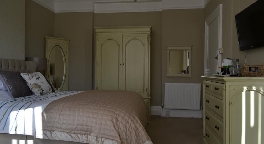The Westbourne Guest HouseSuperior King Room