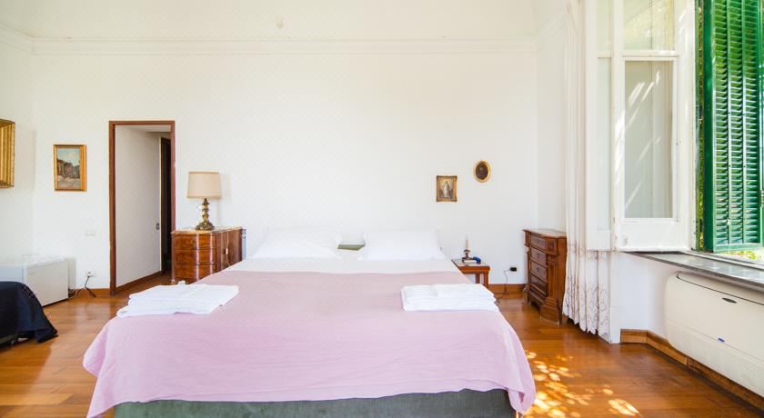 带海景豪华三人房