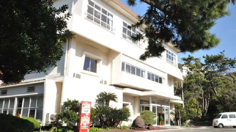 ホテル赤門 外観