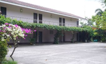 Ploenjai Hotel Ranong - Housity