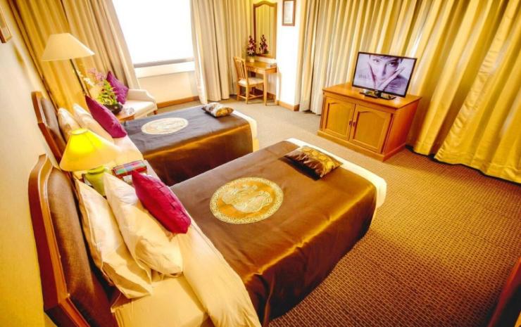 高级河景双床房